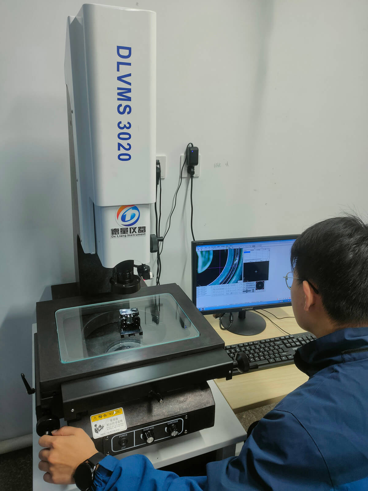 Image hover effect image